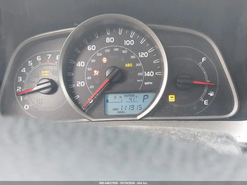 2015 TOYOTA RAV4 XLE