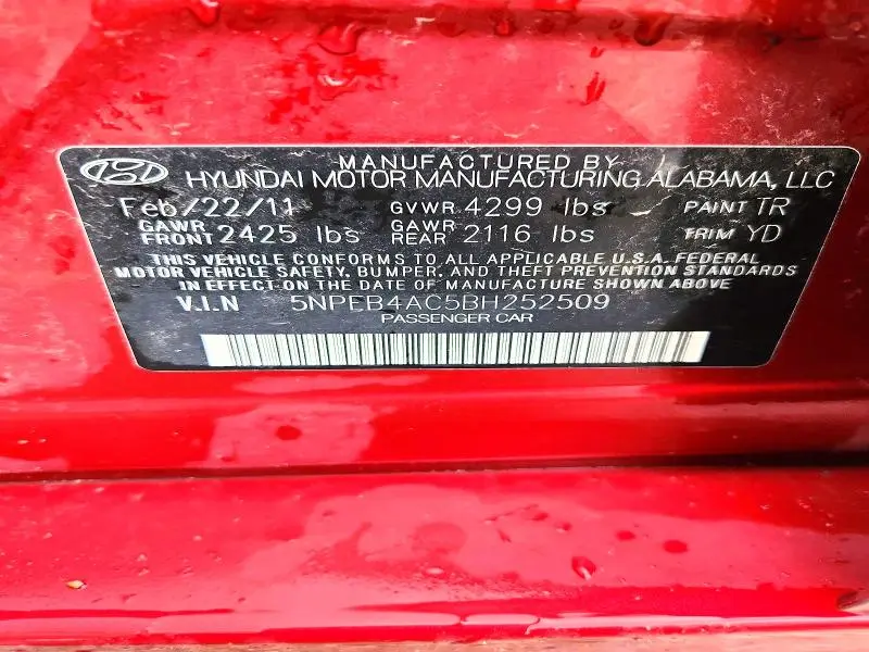 2011 HYUNDAI SONATA GLS  