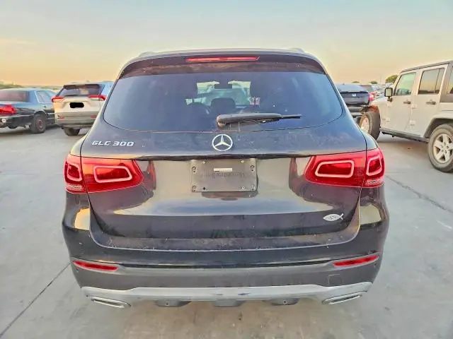 2021 MERCEDES-BENZ GLC 300  
