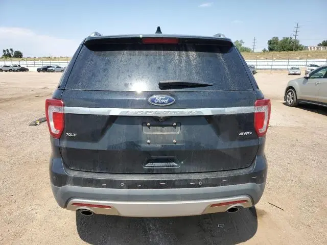 2017 FORD EXPLORER XLT  
