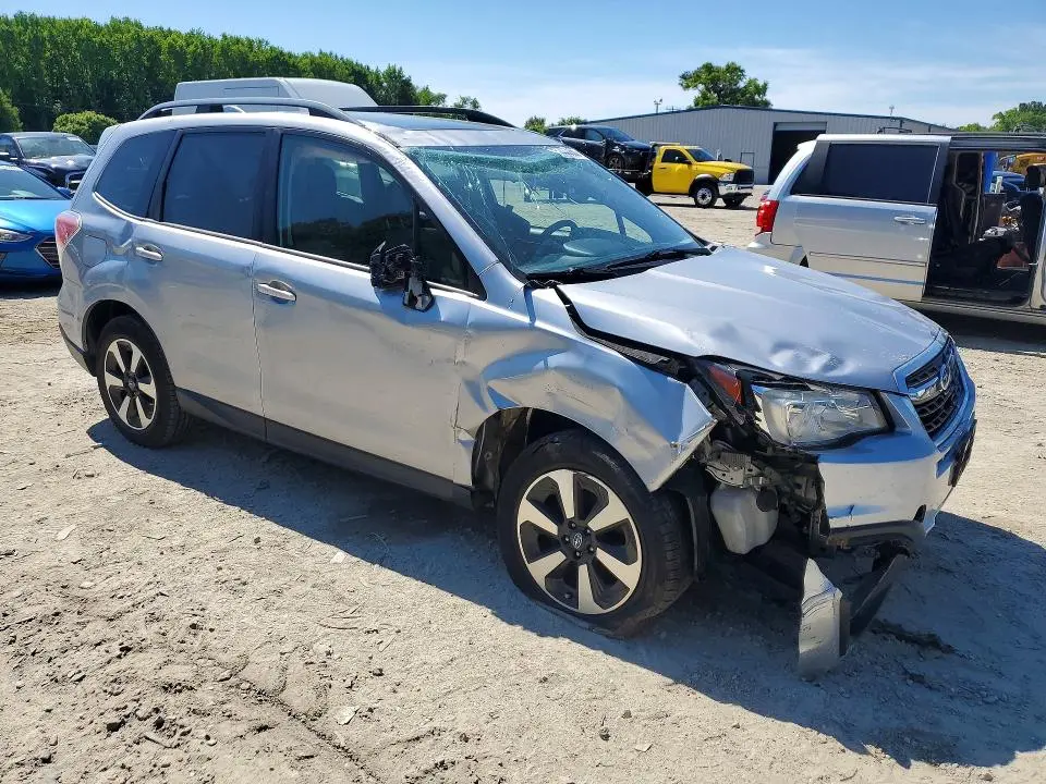 2017 SUBARU FORESTER 2.5I PREMIUM  