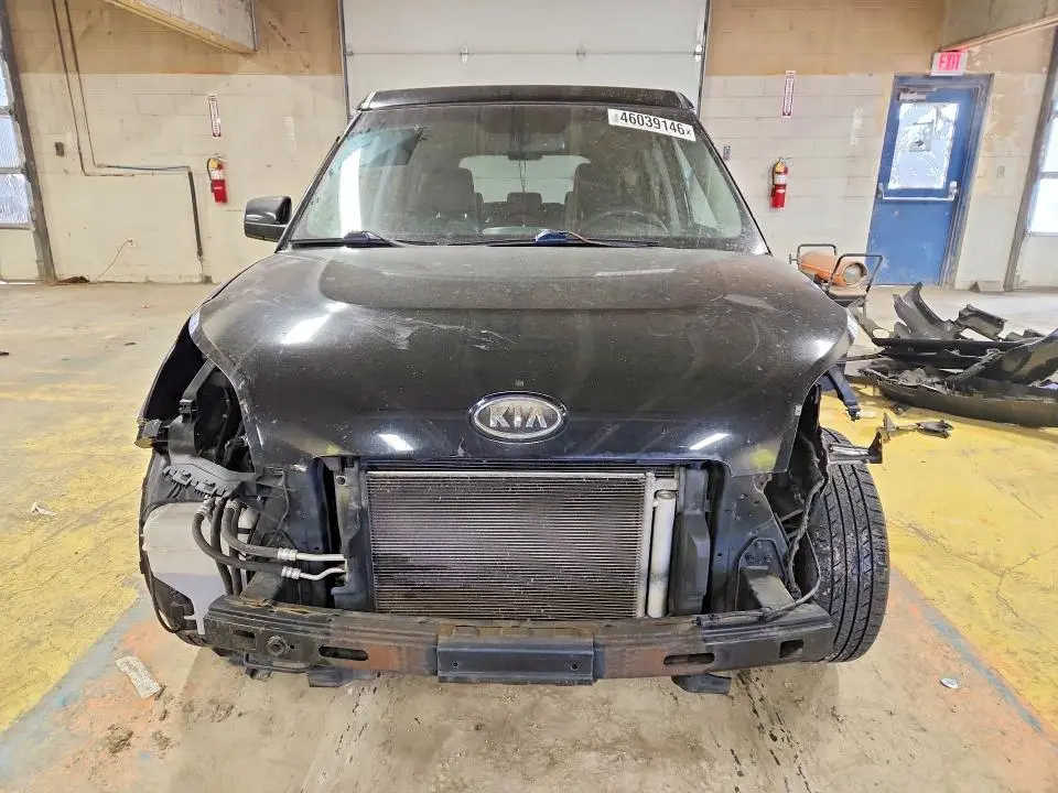 2010 KIA SOUL +  
