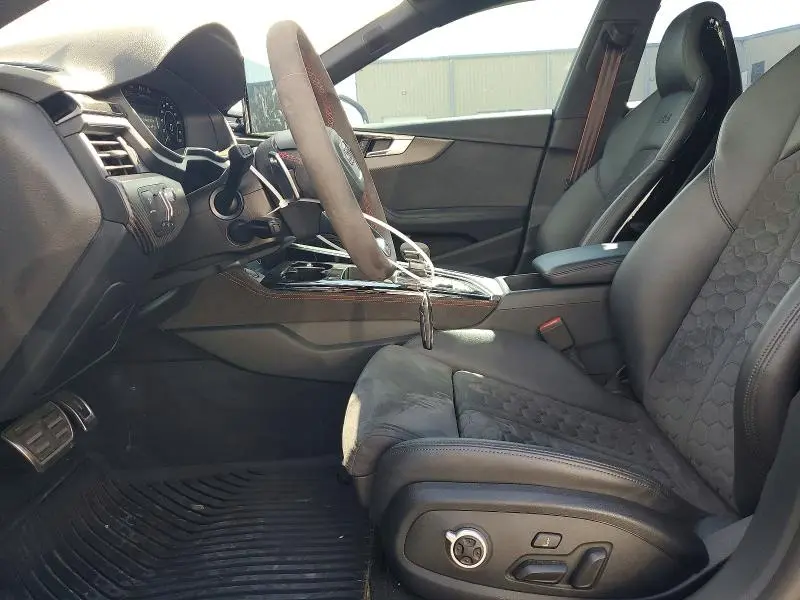 2025 AUDI RS5   