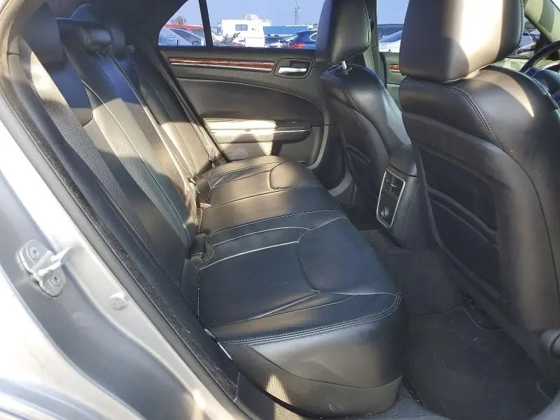 2014 CHRYSLER 300   