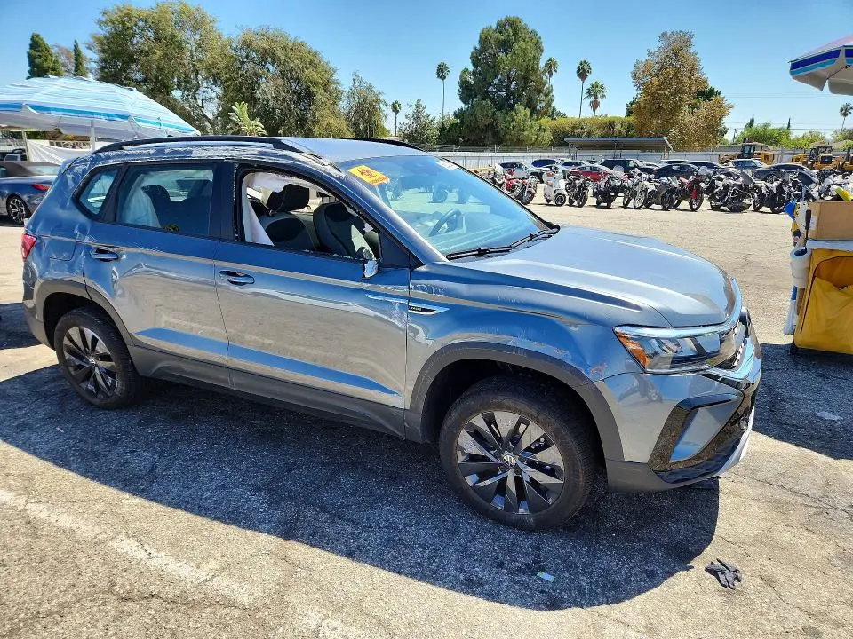 2022 VOLKSWAGEN TAOS S  