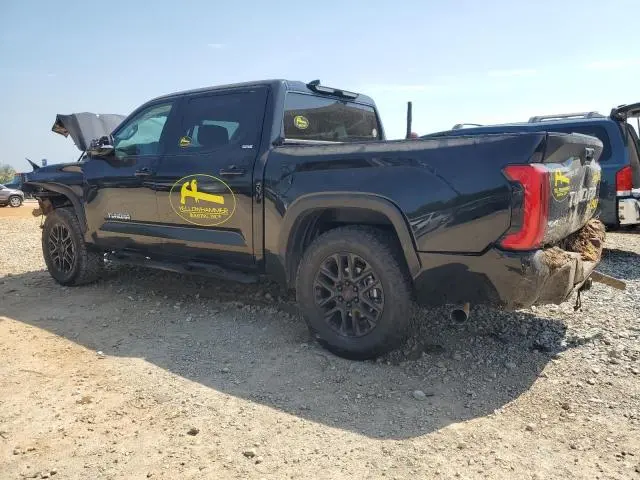 2024 TOYOTA TUNDRA CREWMAX SR