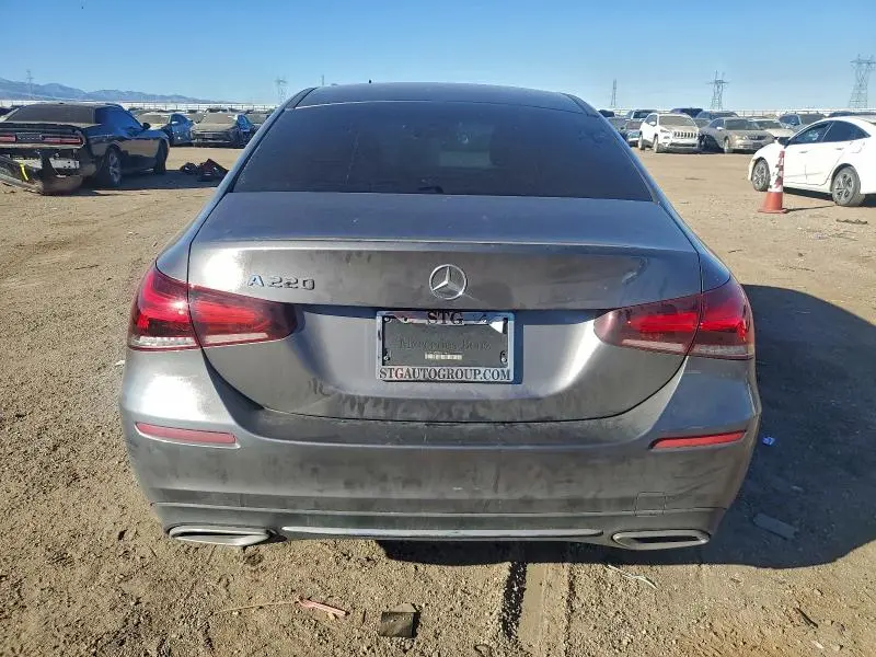 2021 MERCEDES-BENZ A 220  