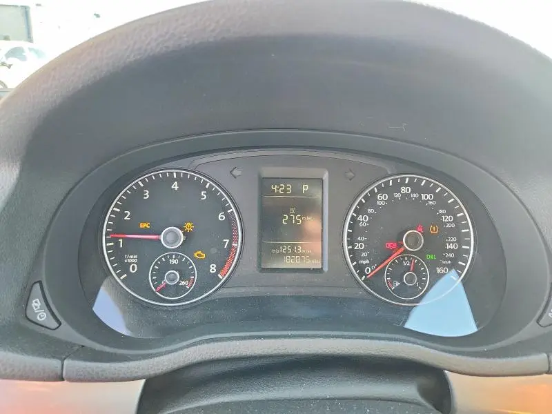 2015 VOLKSWAGEN PASSAT S  