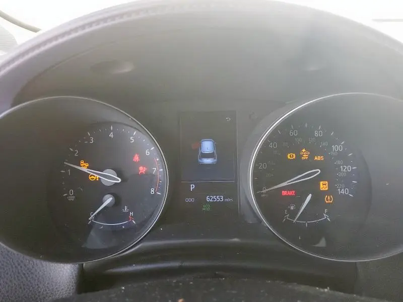 2020 TOYOTA C-HR XLE  