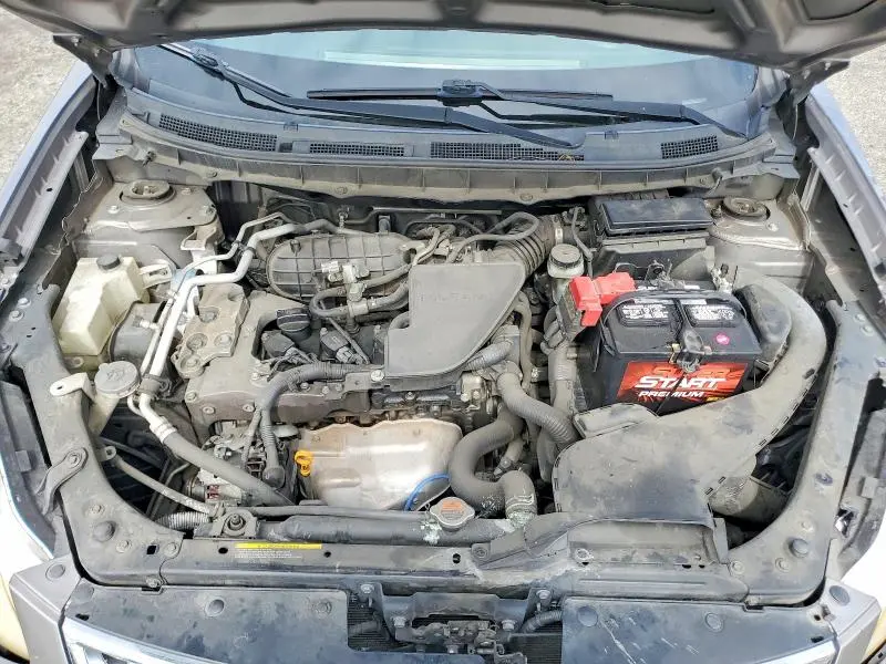 2013 NISSAN ROGUE S  