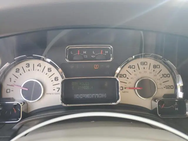 2010 FORD EXPEDITION LIMITED  