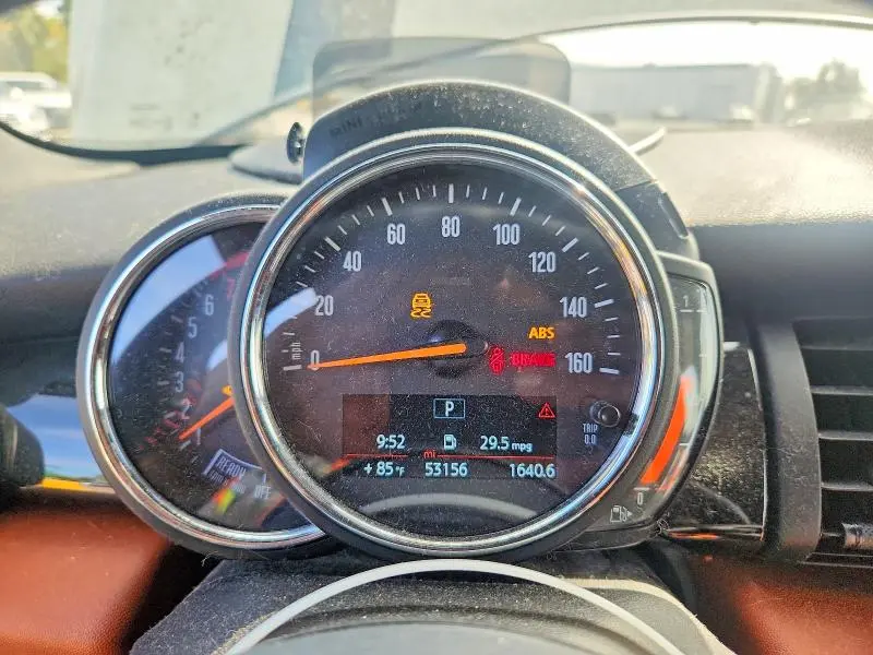 2019 MINI COOPER S  