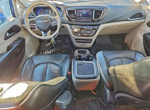 2019 CHRYSLER PACIFICA LIMITED  