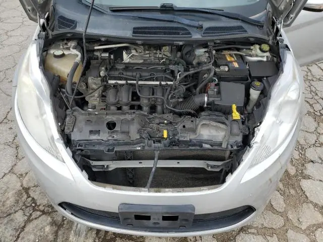 2013 FORD FIESTA SE  