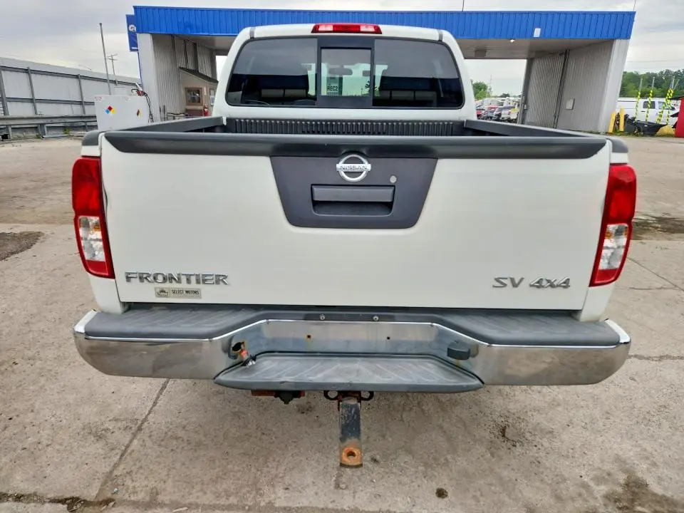 2014 NISSAN FRONTIER S  