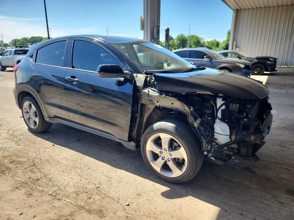 2020 HONDA HR-V LX  