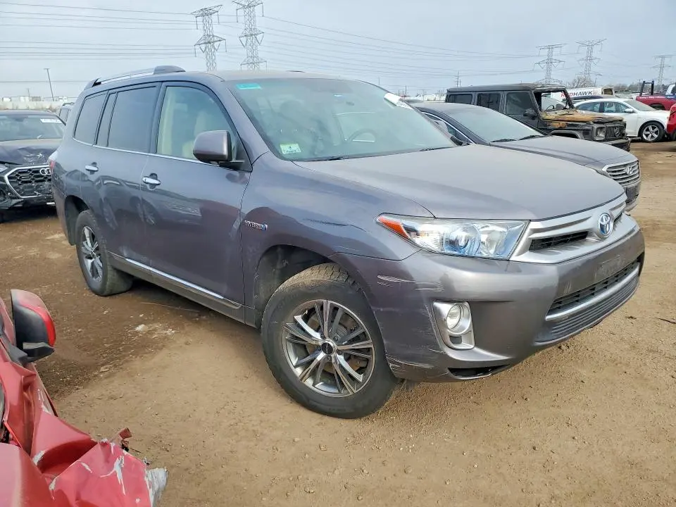 2012 TOYOTA HIGHLANDER   