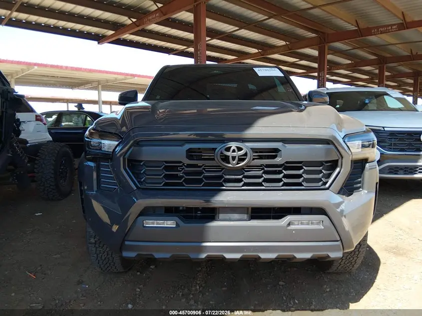 2024 TOYOTA TACOMA TRD OFF ROAD