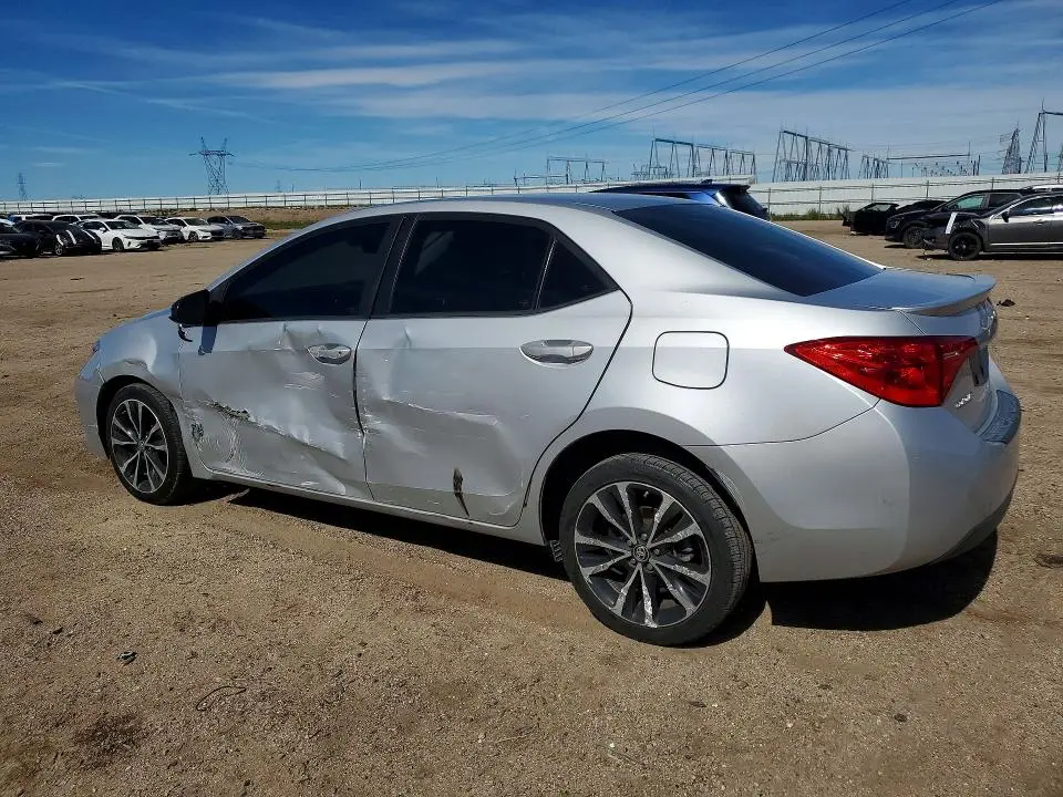 2018 TOYOTA COROLLA SE  