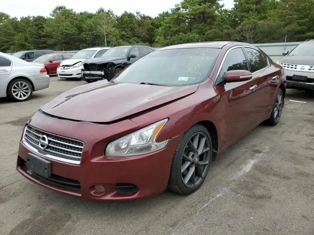 2010 NISSAN MAXIMA S
