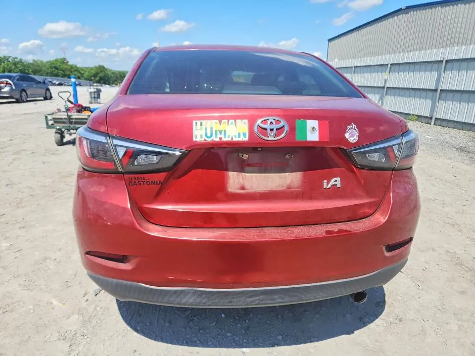 2018 TOYOTA YARIS IA BASE  