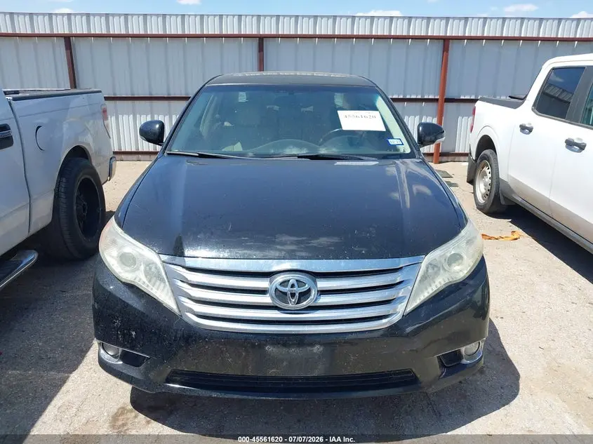 2011 TOYOTA AVALON LIMITED
