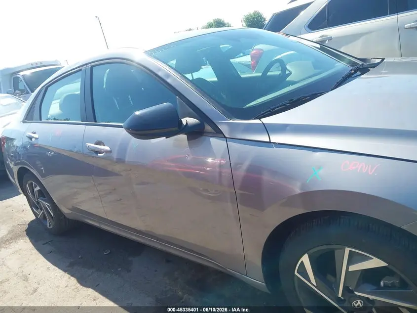 2025 HYUNDAI ELANTRA SEL SPORT