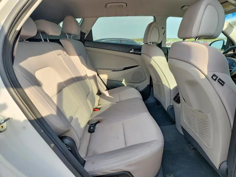 2017 HYUNDAI TUCSON SPORT  
