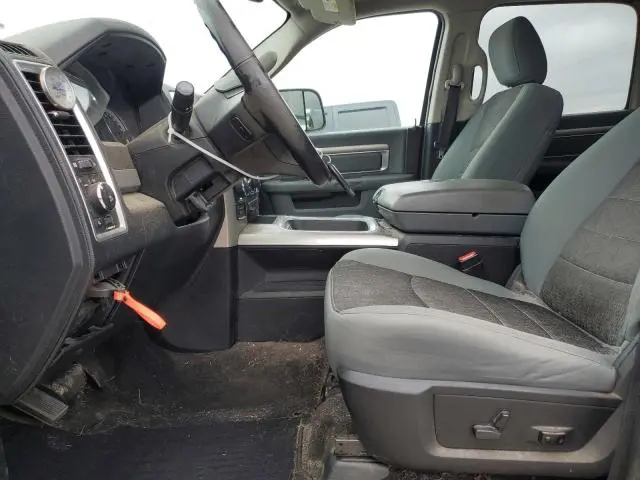 2017 RAM 1500 SLT