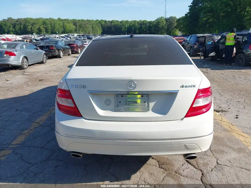 2010 MERCEDES-BENZ C 300 LUXURY 4MATIC/SPORT 4MATIC