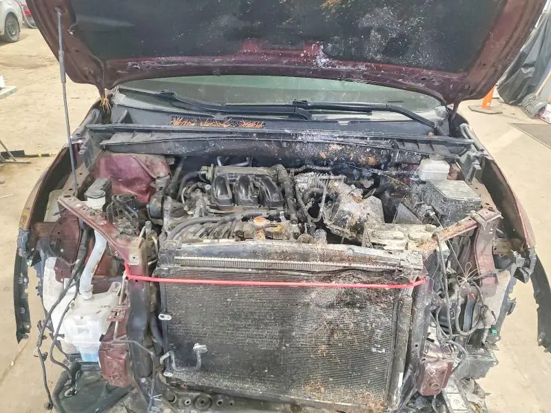 2016 TOYOTA HIGHLANDER LE  