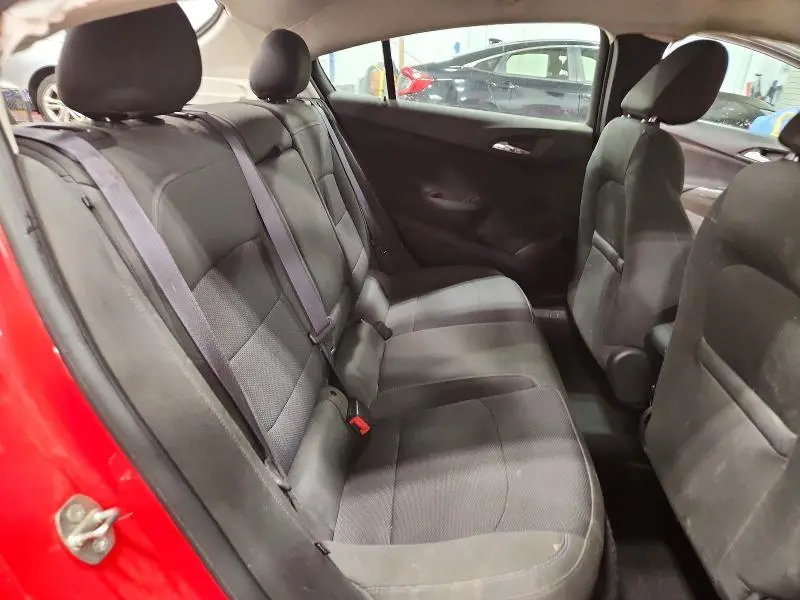 2017 CHEVROLET CRUZE LT  