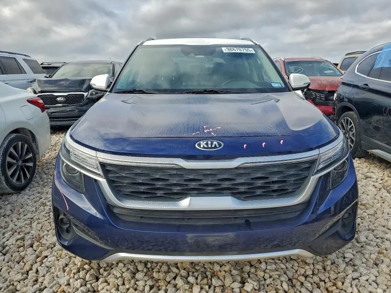 2021 KIA SELTOS S  