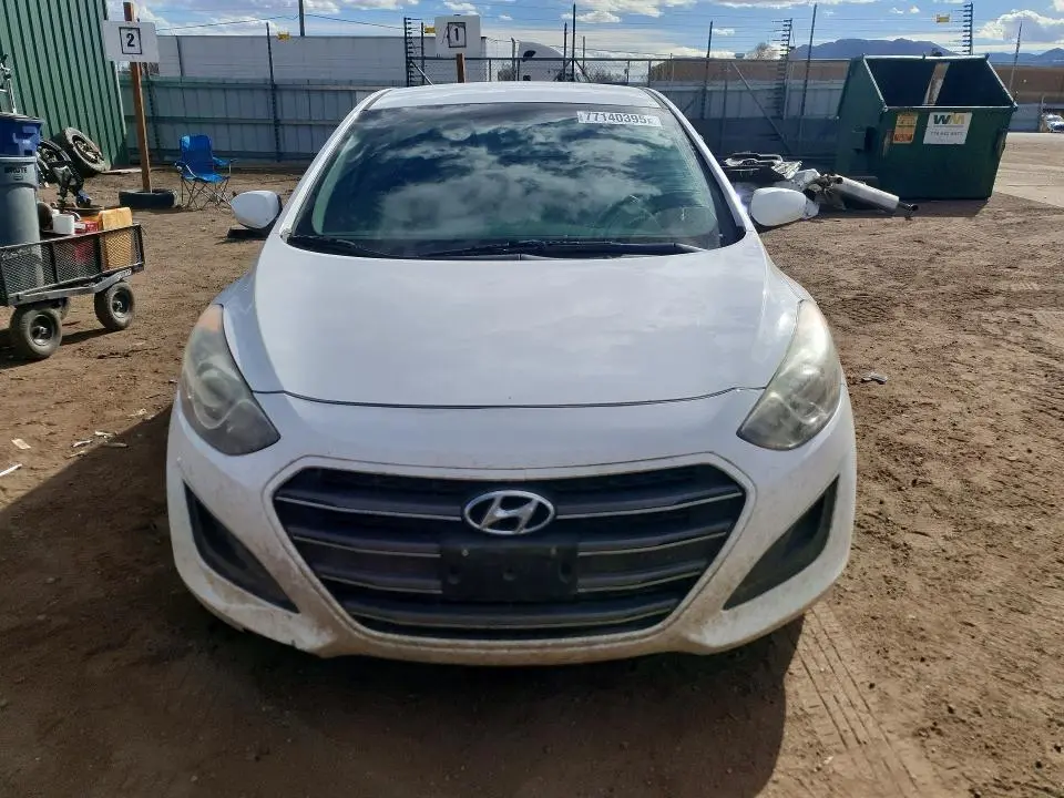 2017 HYUNDAI ELANTRA GT BASE  