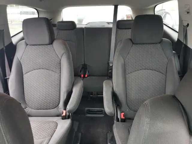 2011 CHEVROLET TRAVERSE LT  