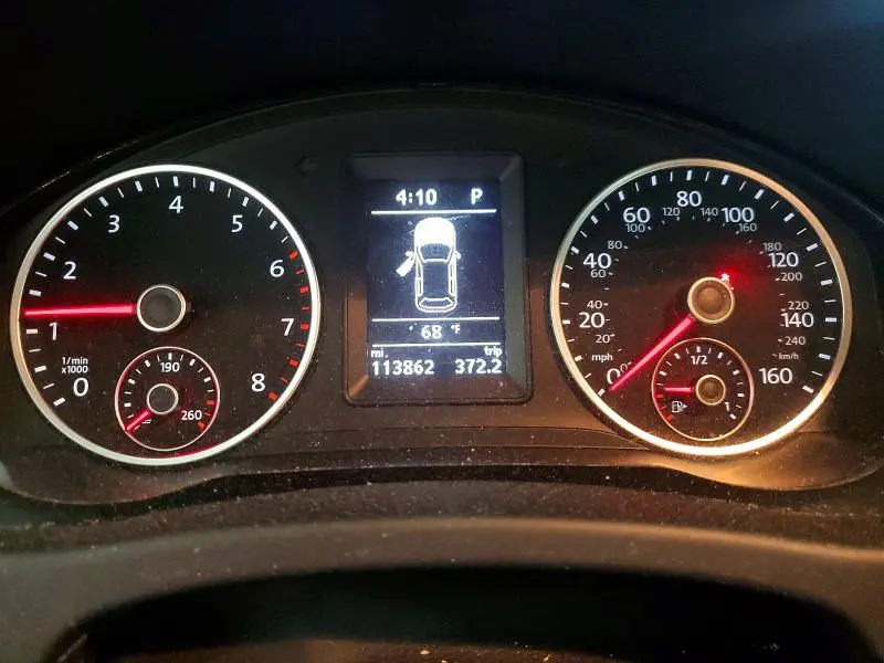 2017 VOLKSWAGEN TIGUAN S  