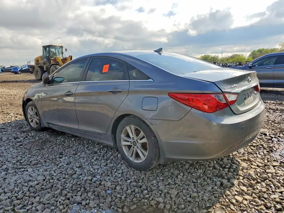 2012 HYUNDAI SONATA GLS  