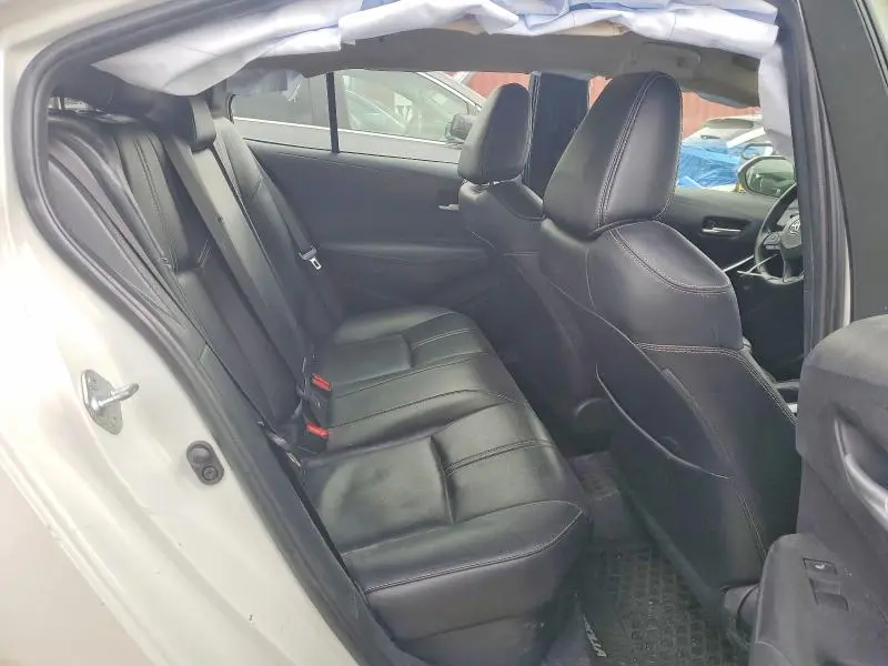 2021 TOYOTA COROLLA   
