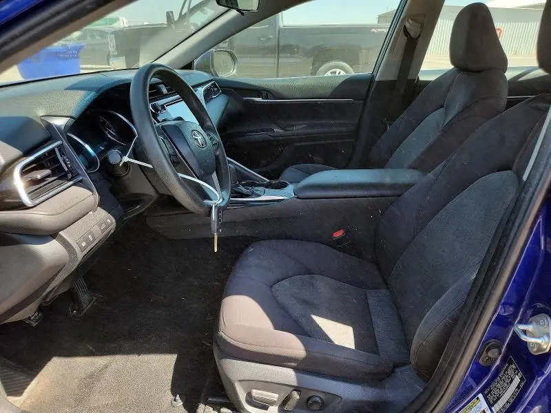 2018 TOYOTA CAMRY LE  