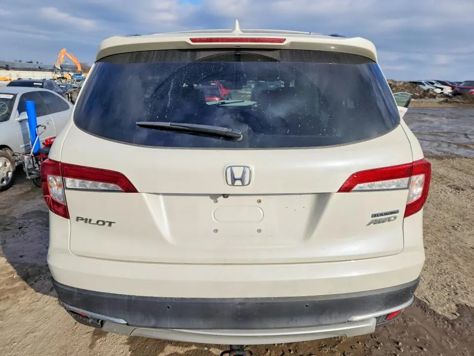 2019 HONDA PILOT TOURING  