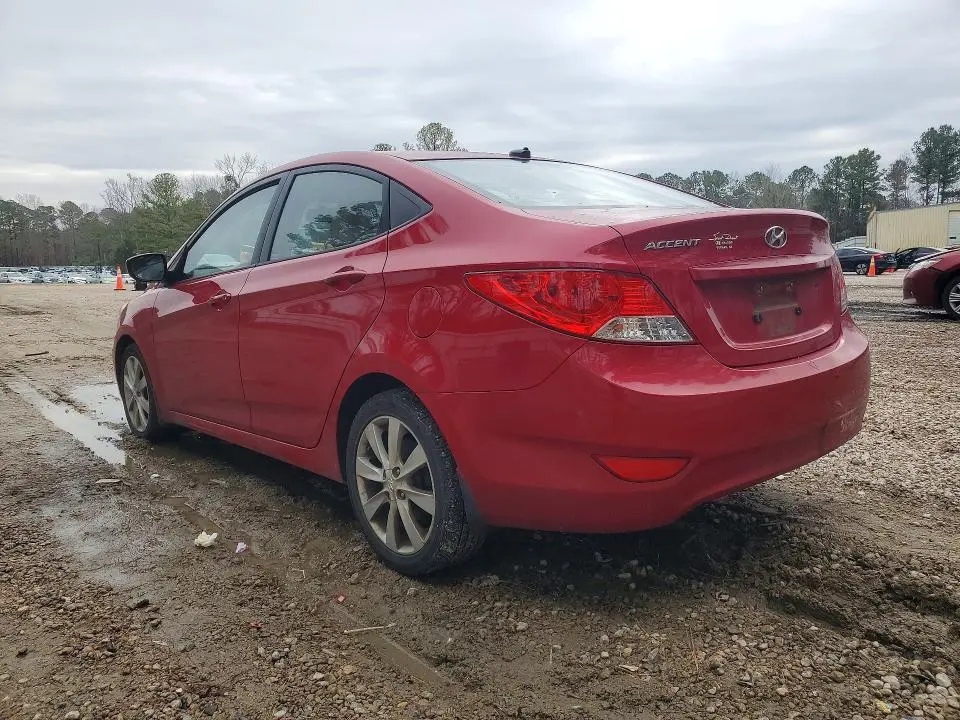 2013 HYUNDAI ACCENT GLS  
