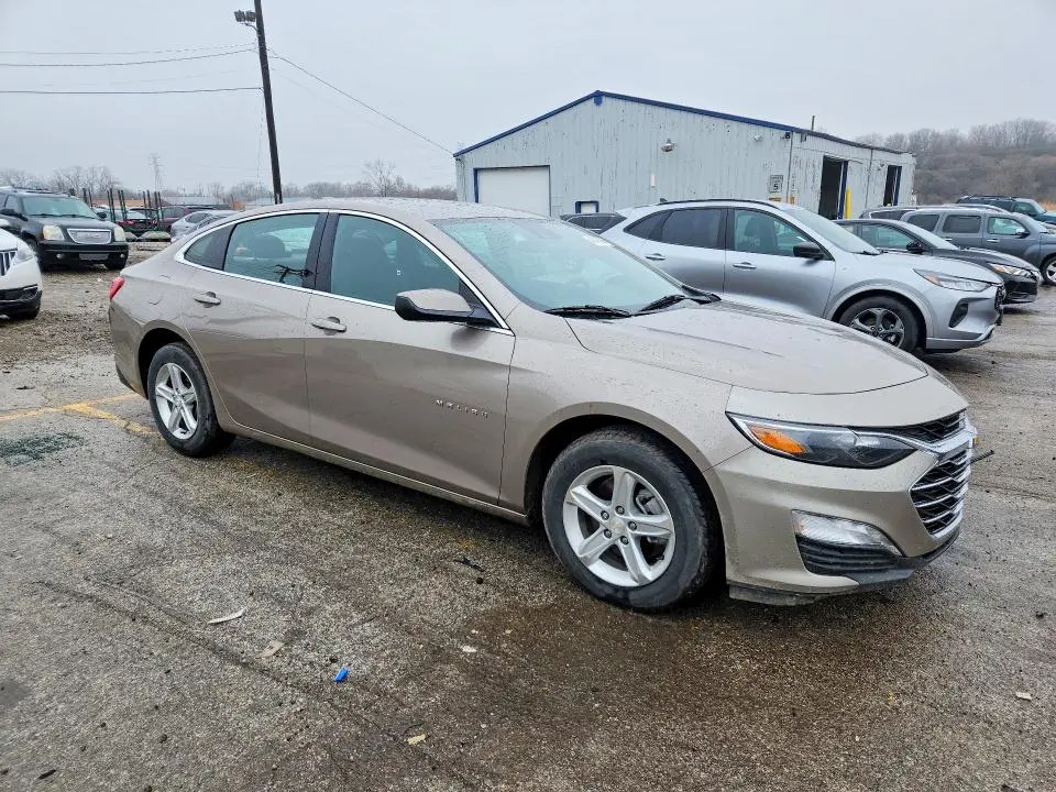 2024 CHEVROLET MALIBU LT  