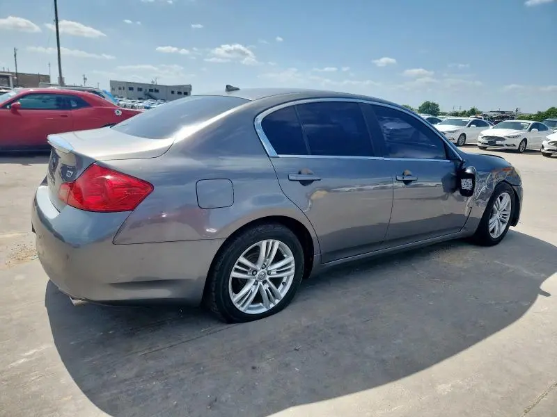 2013 INFINITI G37 BASE  