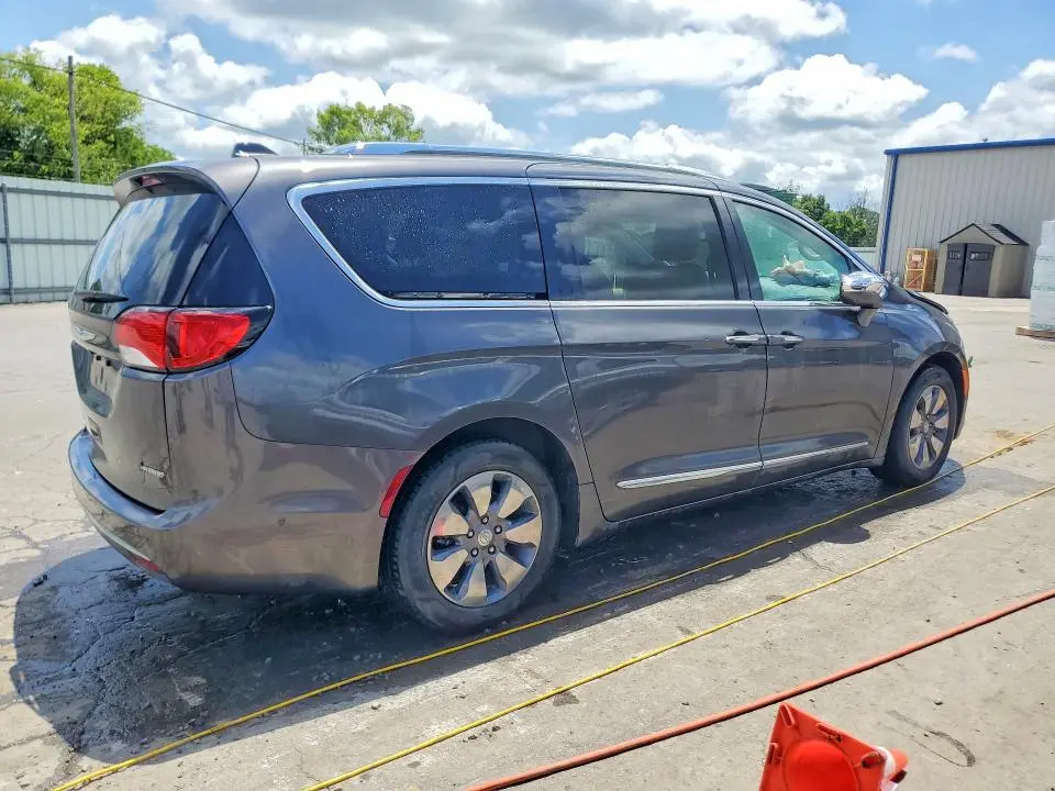 2017 CHRYSLER PACIFICA EHYBRID PLATINUM  