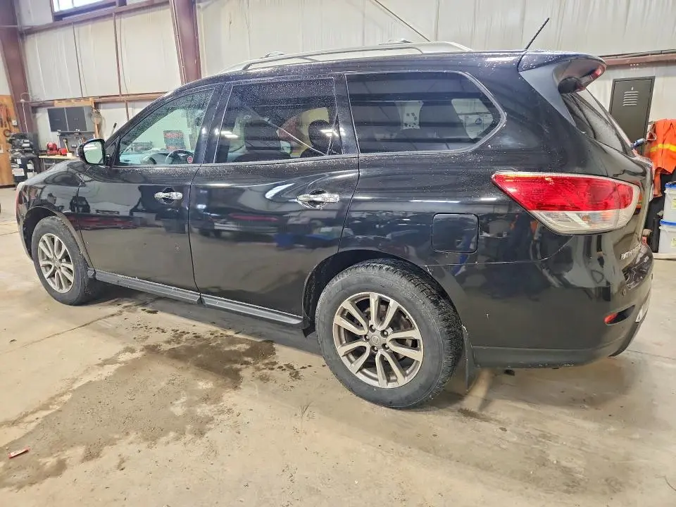 2015 NISSAN PATHFINDER S  