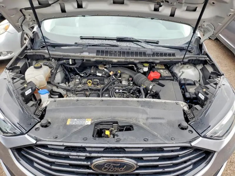 2022 FORD EDGE SE  