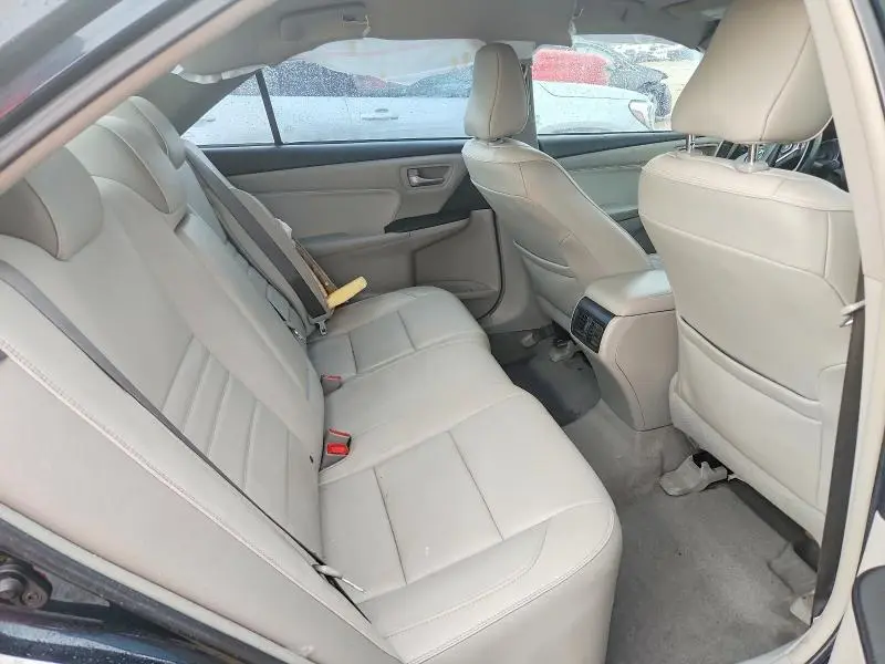 2016 TOYOTA CAMRY XLE  