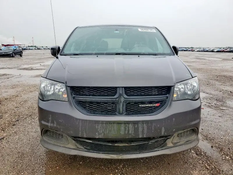2017 DODGE GRAND CARAVAN SE  