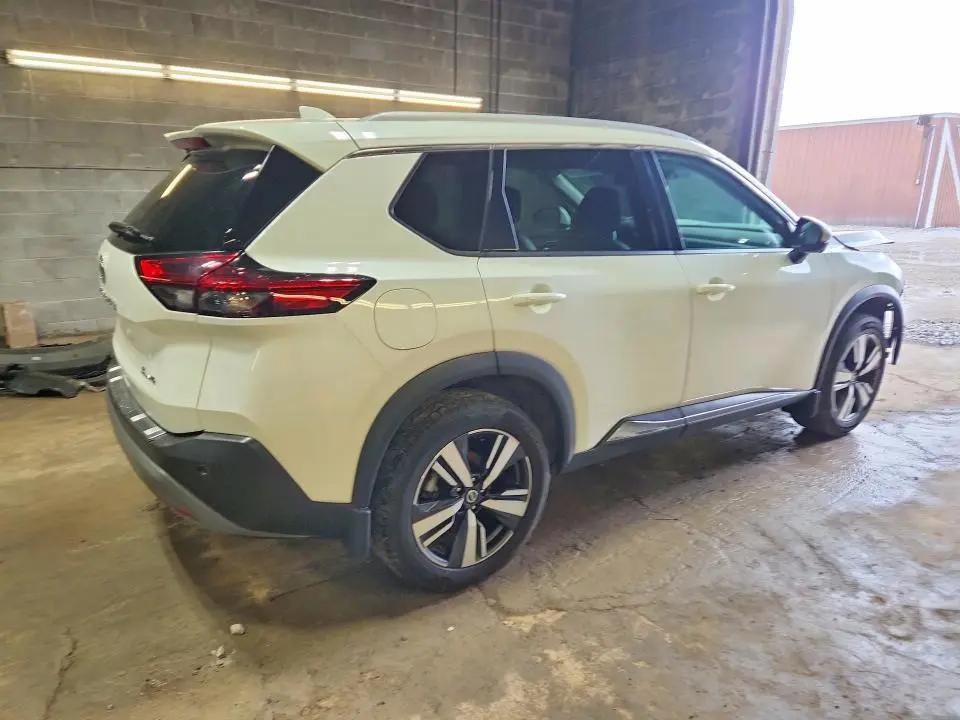2021 NISSAN ROGUE SL  