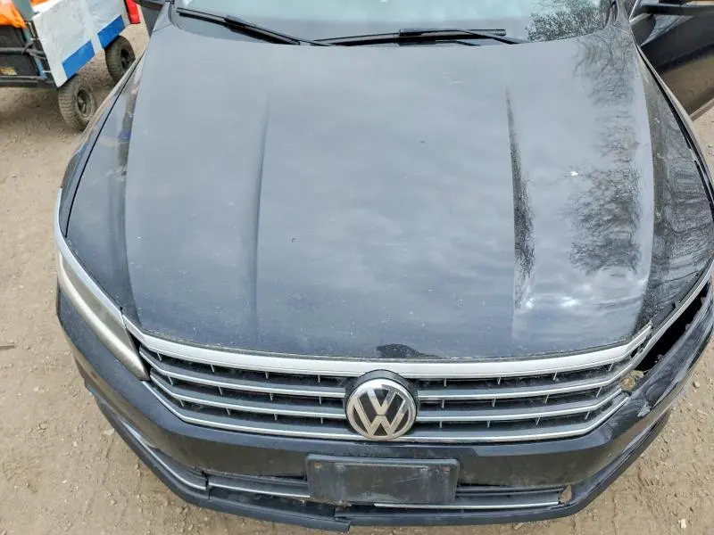 2017 VOLKSWAGEN PASSAT SEL PREMIUM  